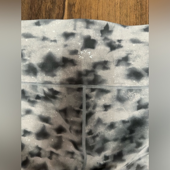 Varley Lets Go High Rise Leggings - Picture 5 of 5